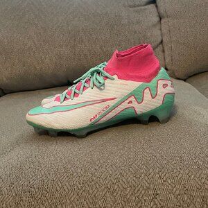 Nike Mercurial Air Zoom Womens Soccer Cleats